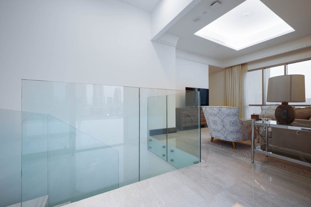 Exquisite Royal Penthouse With Stunning Marina View