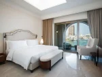 Luxurious 6BR Townhouse with Private Pool