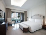 Luxurious 6BR Townhouse with Private Pool
