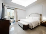 Marina View Fully Furnished 2-Bedroom Plus Maid’s Room – Qatar Sotheby’s
