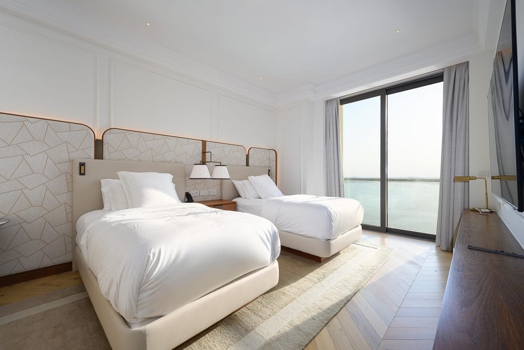 Luxury 2-Bedroom Residence with Sea Views at The Pearl-Qatar