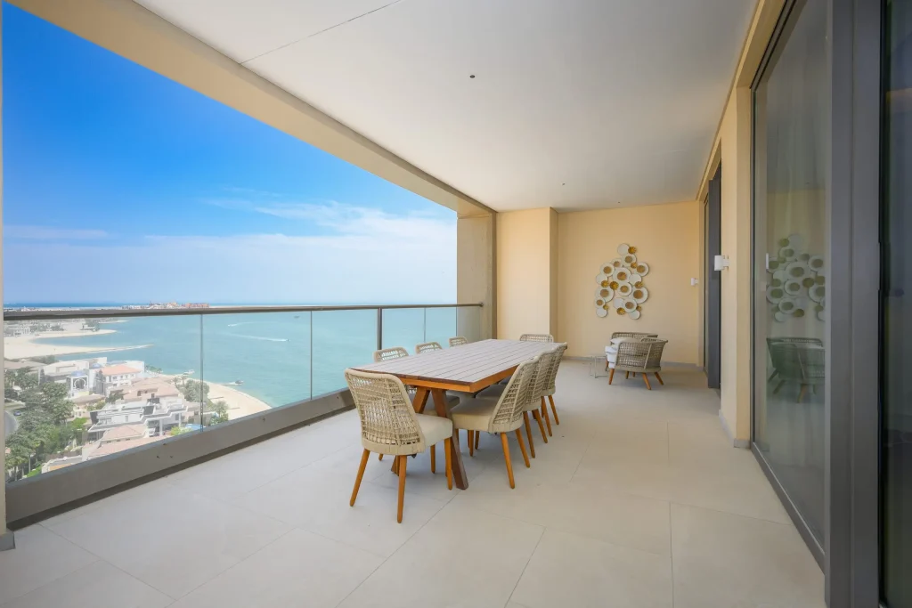 Exclusive Two-Bedroom Luxury Residence for Rent at The Pearl – Qatar